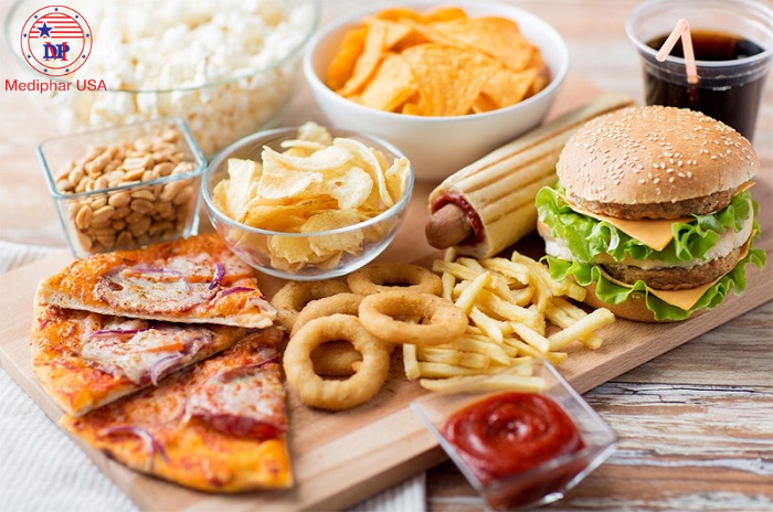 Thói quen ăn uống thiếu khoa học là nguyên nhân gây đầy bụng