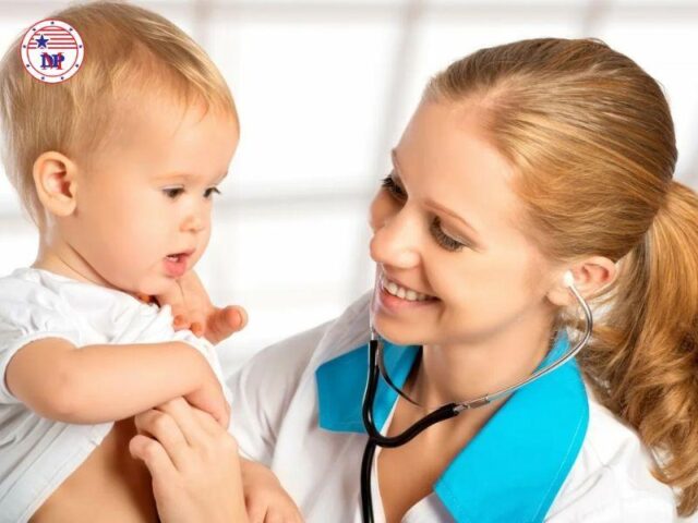 Những dấu hiệu cần đưa trẻ sơ sinh 2 tháng tuổi bị tiêu chảy đến bác sĩ 