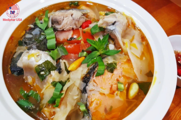 Canh-dau-ca-hoi-nau-mang-chua