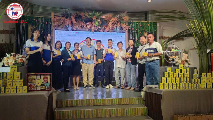 NHÌN LẠI CÁC KHOẢNH KHẮC ĐÁNG NHỚ TRONG CHƯƠNG TRÌNH “VUI ĐÓN TẾT - NHẬN LỘC VÀNG”