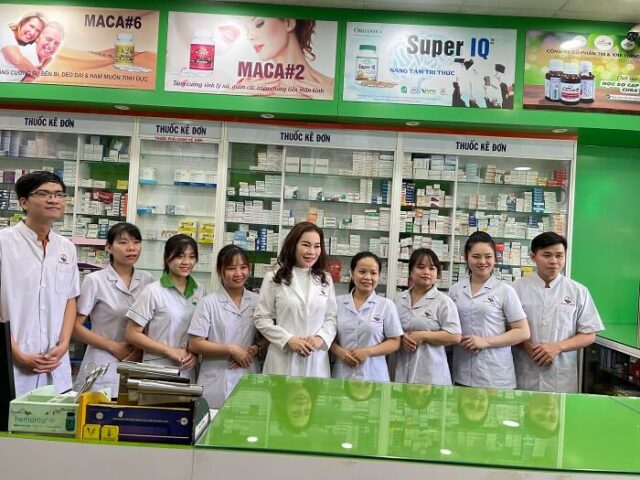 Đội ngũ Dược sĩ Nhà thuốc Việt có trình độ chuyên môn cao