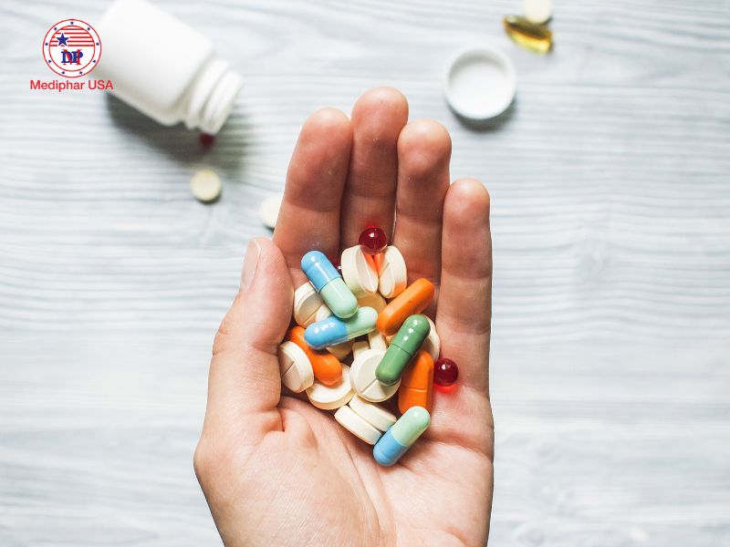 Thuốc đau bụng đi ngoài tiêu chảy: Khi nào cần dùng và nên dùng loại nào? Không dùng Smecta cùng lúc với nhiều loại thuốc khác