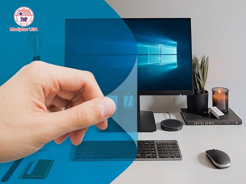 5 cách chống mỏi mắt khi dùng máy tính hiệu quả Điều chỉnh độ sáng màn hình và sử dụng bộ lọc ánh sáng xanh giúp bảo vệ mắt khi dùng máy tính