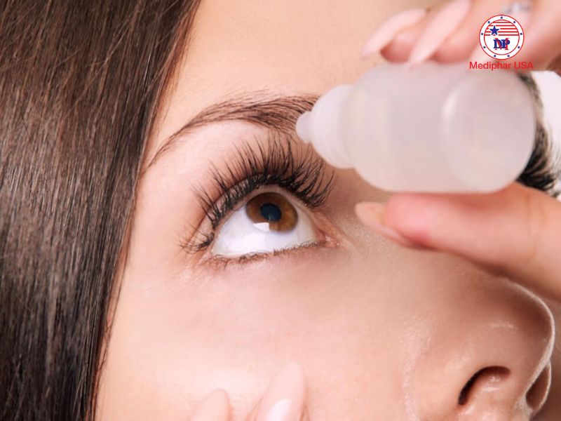 Cườm mắt là gì? Những dấu hiệu âm thầm cảnh báo không nên bỏ qua Lạm dụng corticoid dẫn đến cườm nước
