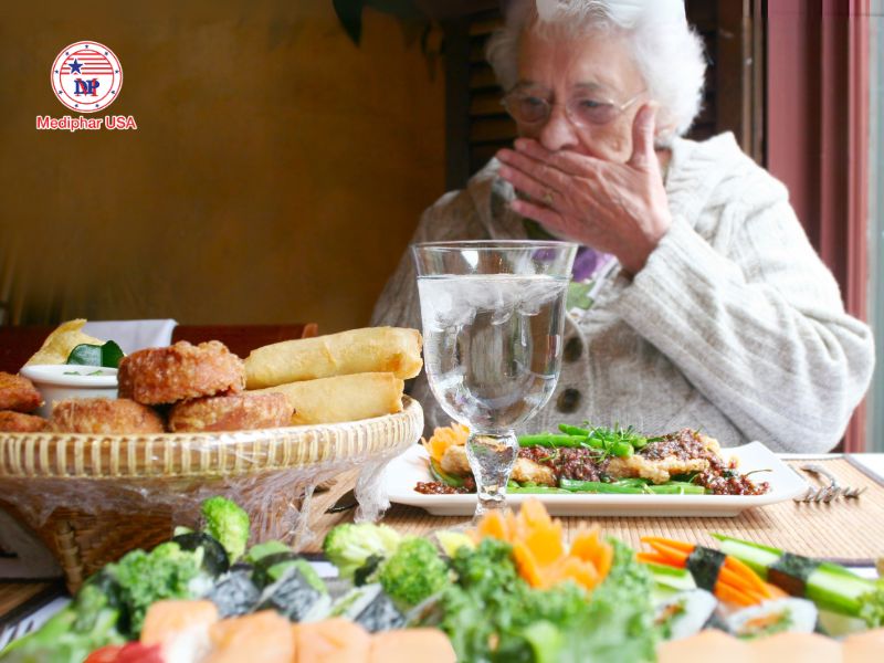 Nên dùng men tiêu hoá trước các bữa ăn làm bạn thấy khó tiêu