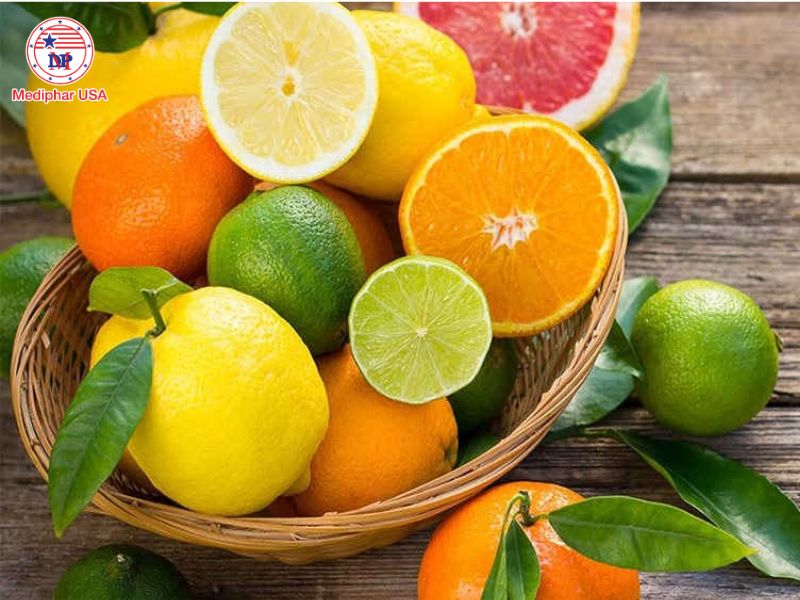 10+ loại trái cây tốt cho mắt nên bổ sung hằng ngày Các loại trái cây họ cam quýt như cam, chanh và bưởi chứa nhiều vitamin C giúp bảo vệ và duy trì sức khỏe mắt.