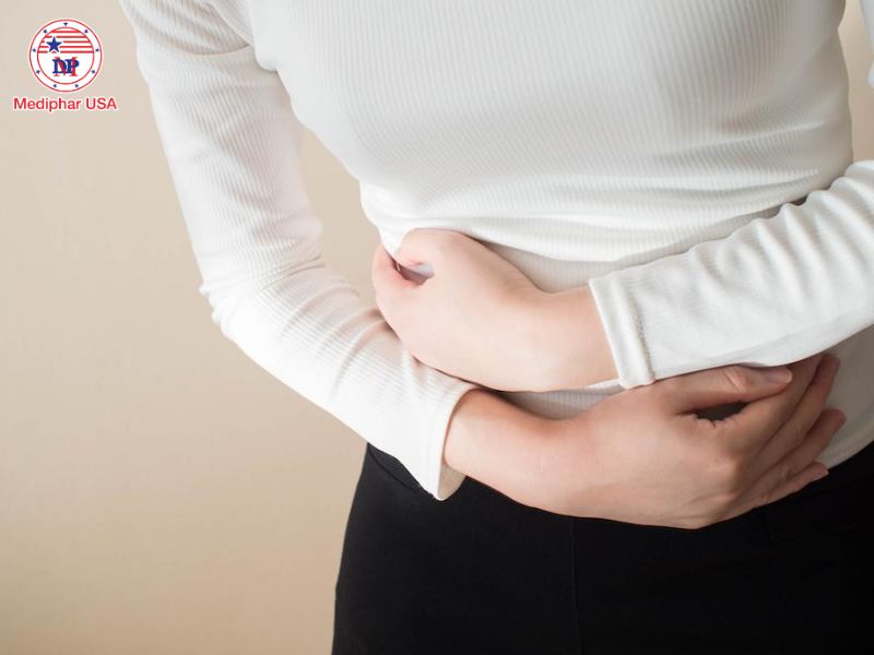 Tụt men tiêu hóa: Nguyên nhân, triệu chứng và cách điều trị. Tụt men tiêu hóa có thể gây đầy hơi, đau bụng và khó chịu sau khi ăn.