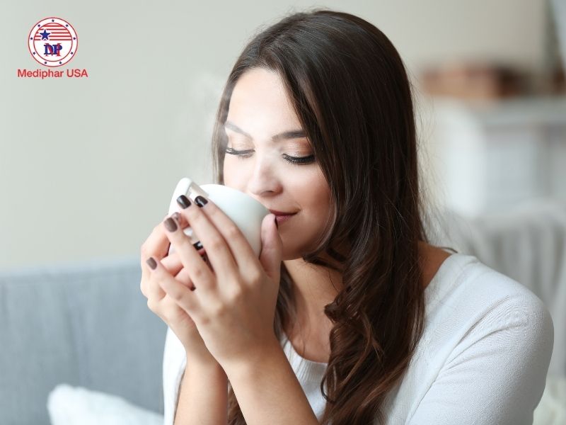 Uống cà phê có giảm cân không? Sự thật & cách uống đúng Uống cà phê vào buổi sáng trước 12 giờ trưa để hỗ trợ giảm cân tốt hơn