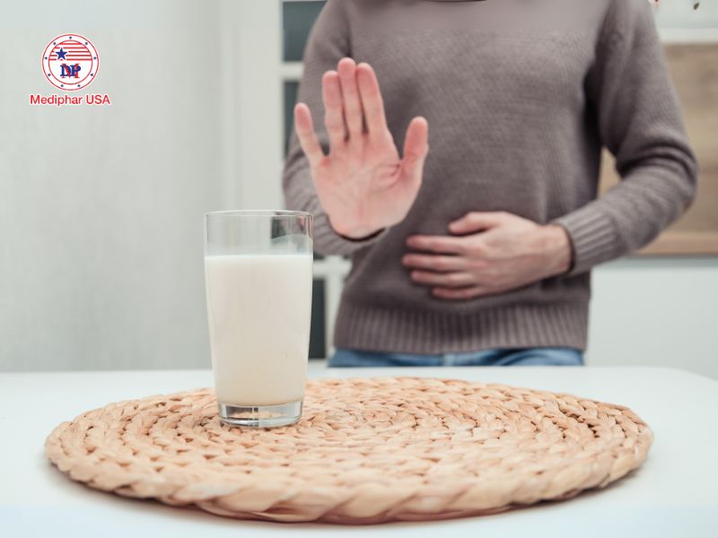Không dung nạp lactose là gì? Nguyên nhân, triệu chứng và cách khắc phục Không dung nạp lactose là tình trạng thiếu hụt hoặc giảm sản xuất enzyme lactase