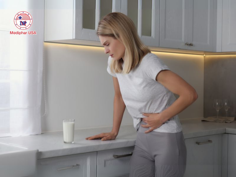 Không dung nạp lactose là gì? Nguyên nhân, triệu chứng và cách khắc phục Đau bụng là triệu chứng thường gặp nhất khi không dung nạp lactose