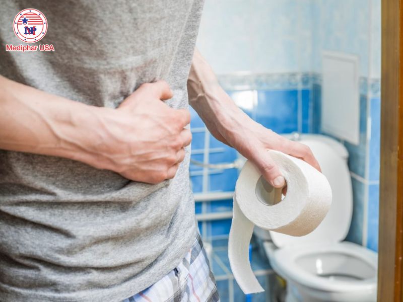 Bệnh Crohn là gì? Tìm hiểu nguyên nhân, triệu chứng và cách điều trị Hãy đi khám bác sĩ nếu bị đau bụng và tiêu chảy kéo dài.