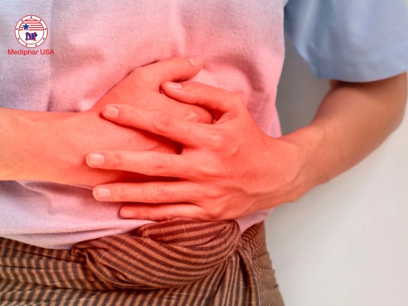 Enzyme protease là gì? Lợi ích đối với cơ thể và ứng dụng trong cuộc sống Protease có thể gây buồn nôn hoặc tiêu chảy ở người có nhạy cảm