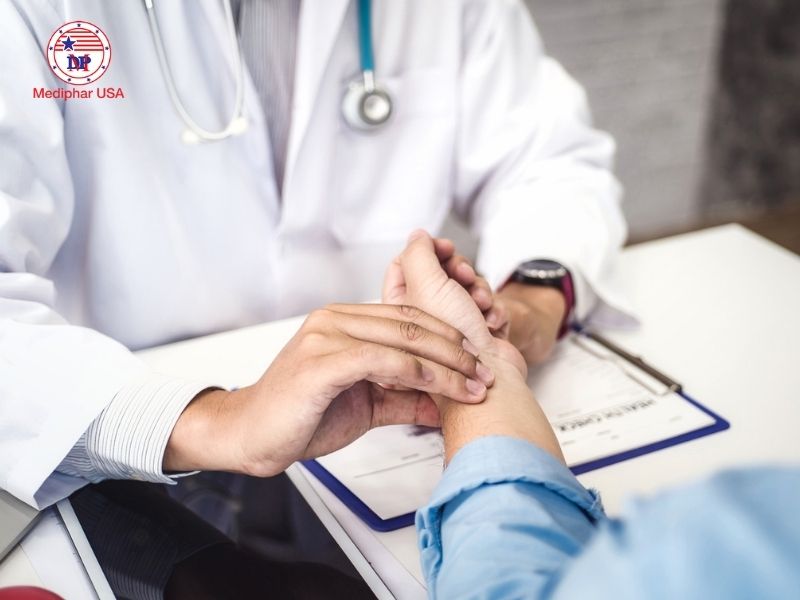 Sụt cân không rõ nguyên nhân: Do đâu và khi nào cần đi khám? Thăm khám ngay khi phát hiện tình trạng sụt cân không rõ nguyên nhân