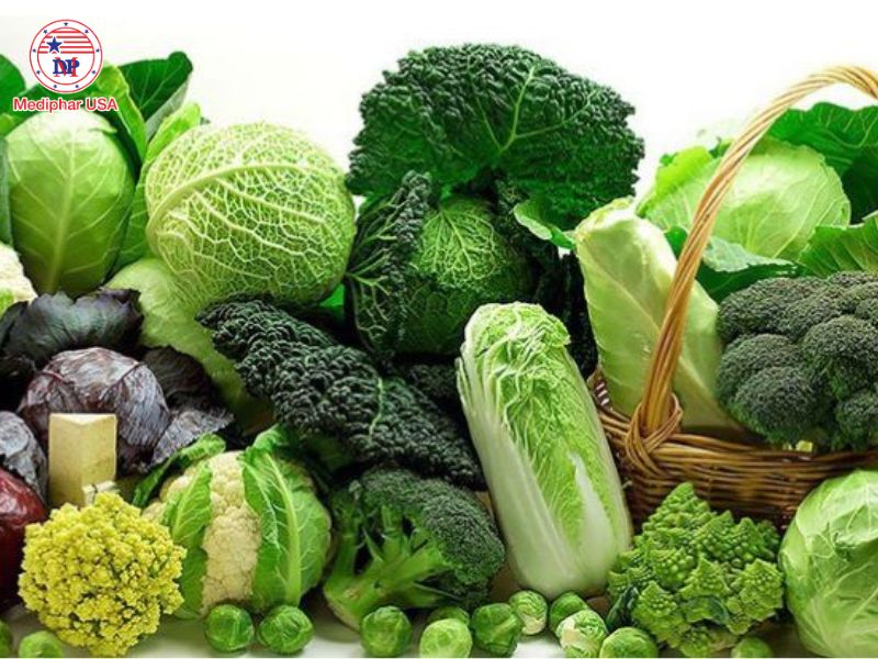 Các loại rau lá xanh đậm màu là nguồn cung cấp chất xơ dồi dào.