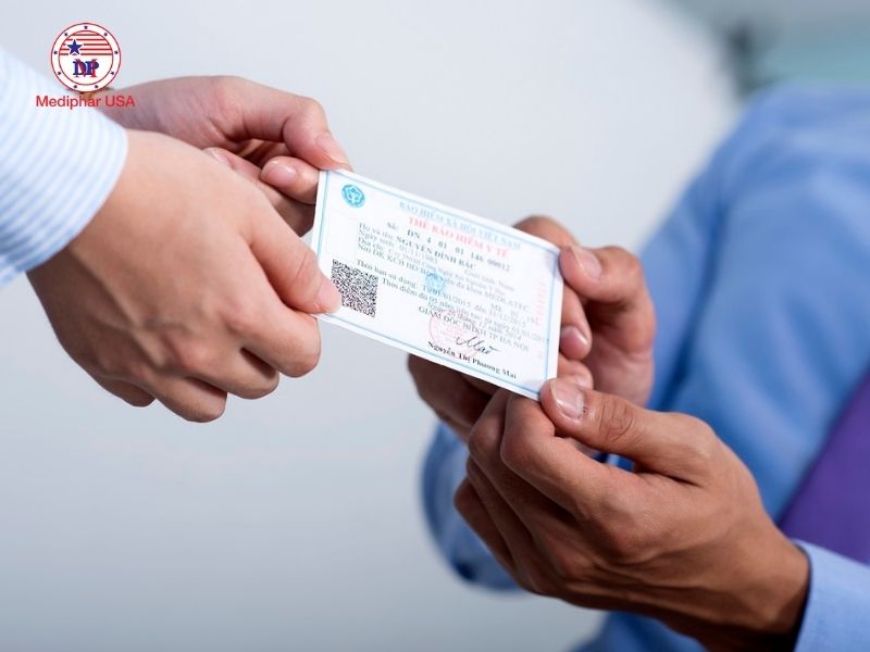 Để tối ưu chi phí, người bệnh nên chuẩn bị bảo hiểm y tế và chính sách hỗ trợ trước khi đến khám