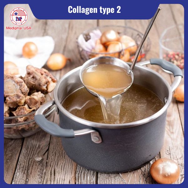 Collagen type 2 là gì? Công dụng, cách bổ sung và lưu ý cần biết Nước hầm từ xương chứa hàm lượng collagen cao