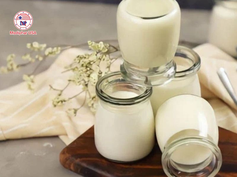 Sữa chua là nguồn cung cấp canxi đồng thời chứa nhiều lợi khuẩn