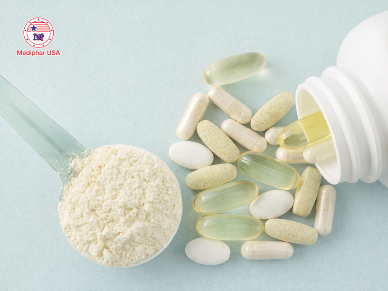 Tuỳ theo dạng bào chế, hàm lượng Glucosamin có thể uống một lần hoặc chia nhỏ.