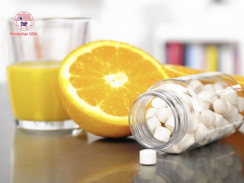 Uống canxi xong uống nước cam được không?