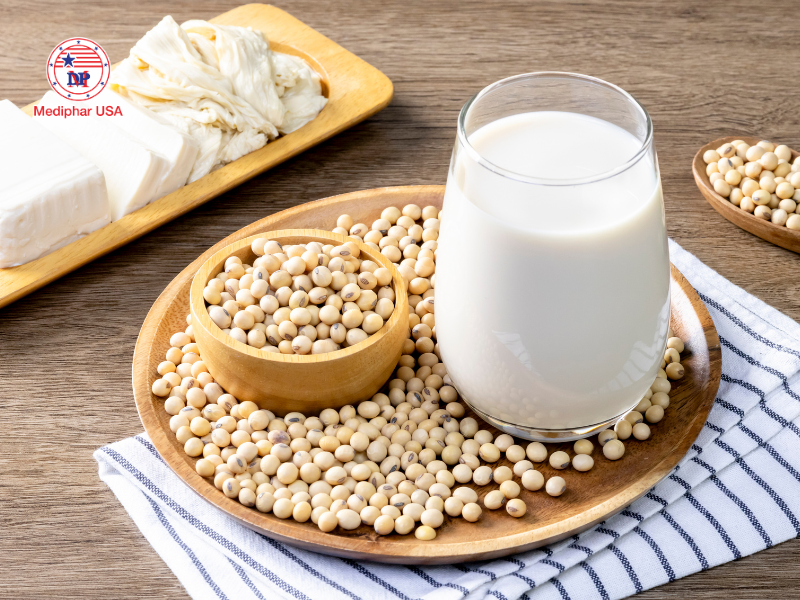 Sữa đậu nành phù hợp cho những người muốn phòng ngừa loãng xương