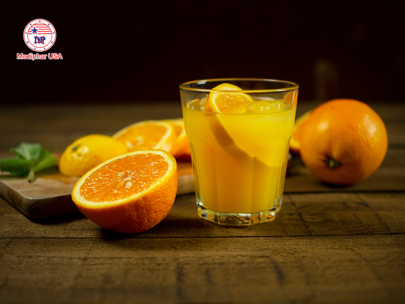 Bổ sung nước ép giàu vitamin C giúp duy trì cấu trúc sụn